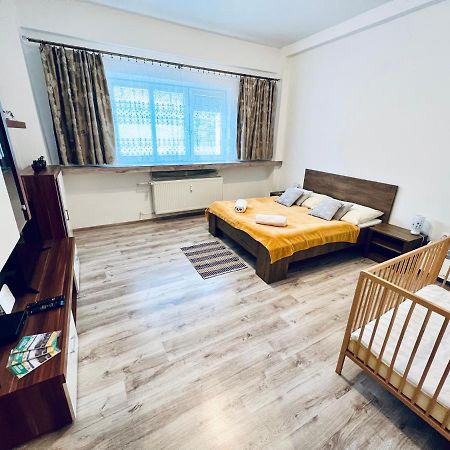 Apartman Pod Fontanou Кремниця Екстер'єр фото